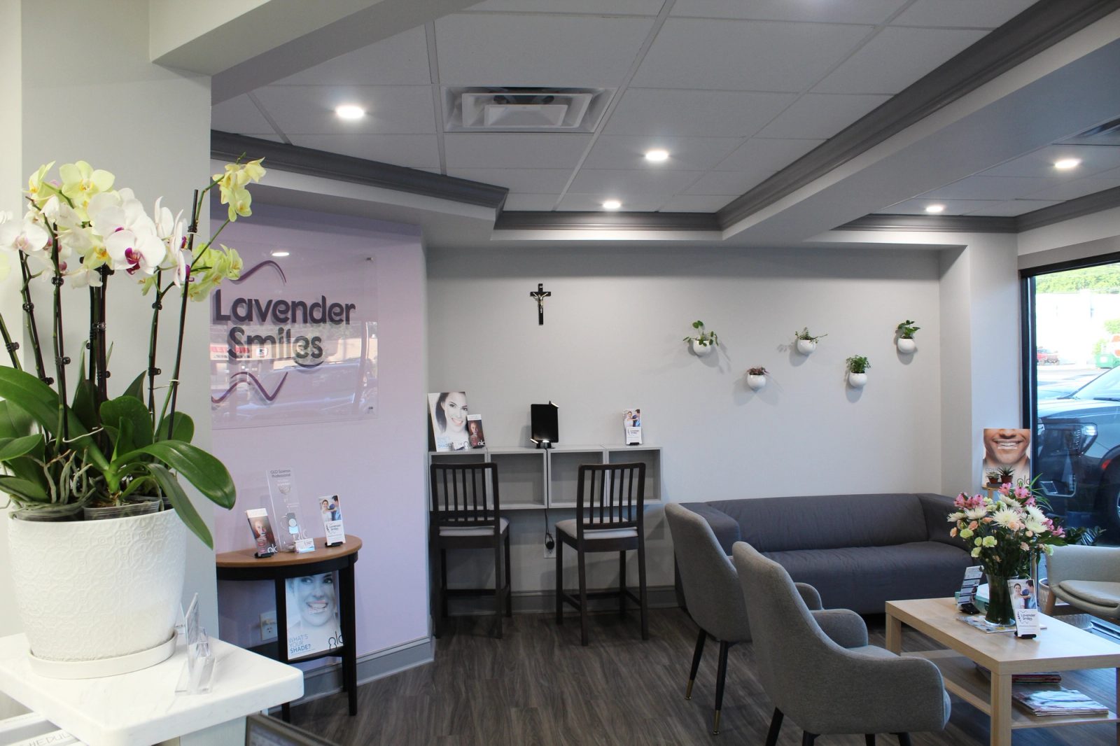 The reception area at Lavender Smiles